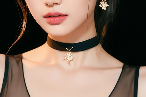 Choker necklaces